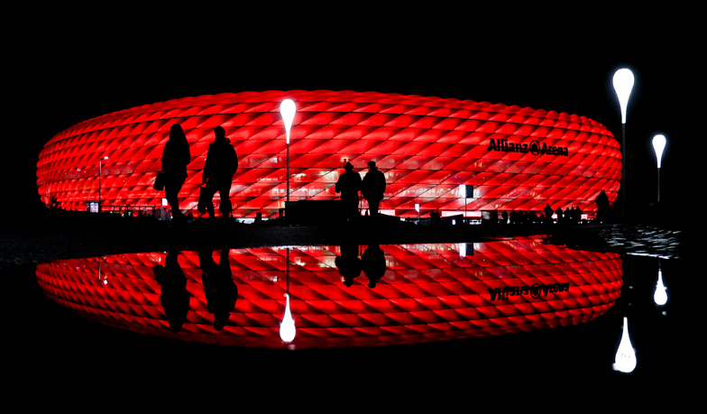 Foto: Bayern prosi kibiców o pomoc: Wszyscy na czerwono!